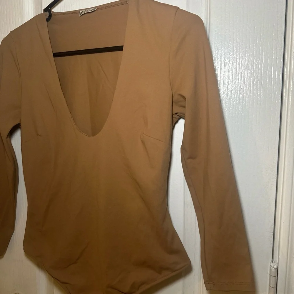 Intimately Free People Tan Neutral Long Sleeve Thong‎ Bodysuit. Women’s Small